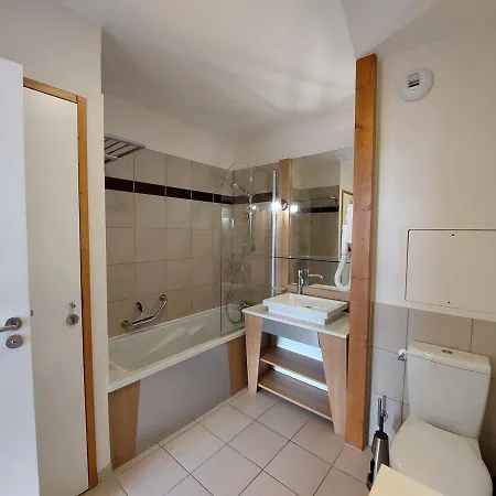 3 Pieces Aux Arcs 1800, Proche Pistes, Balcon, Piscine, Cheminee, Parking, 8 Pers. - Fr-1-411-850